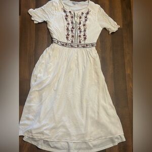 Stevie Hender Cream and Purple Ruffled Tiered Sundress